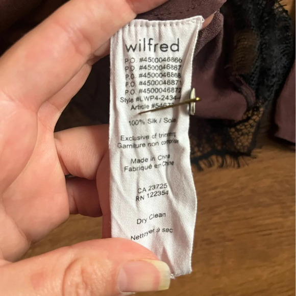 Wilfred Desaix 100% Silk Long Sleeve Blouse w/Lace Trim - Picture 7 of 7